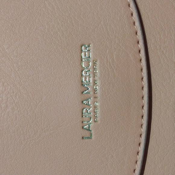 Laura Mercier waist/belt bag like-new - Picture 2 of 3